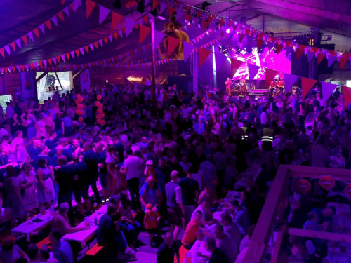 Surprise Tag der Betriebe Gealan Hofer Volksfest Tag 7 – Foto 28