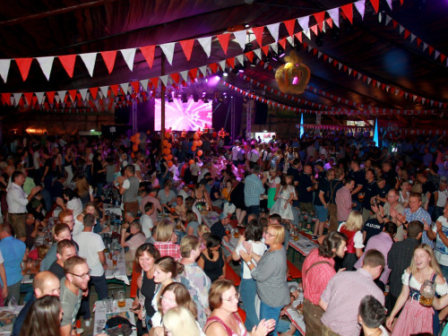Surprise Tag der Betriebe Gealan Hofer Volksfest Tag 7 – Foto 33