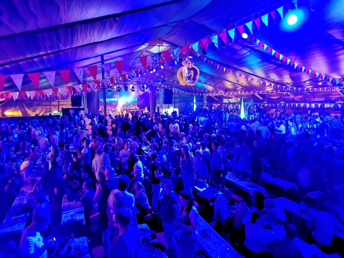 Surprise Tag der Betriebe Gealan Hofer Volksfest Tag 7 – Foto 42
