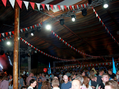 Surprise Tag der Betriebe Gealan Hofer Volksfest Tag 7 – Foto 57