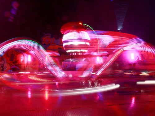 Langzeit Belichtung Hofer Volksfest 2019 – Foto 116