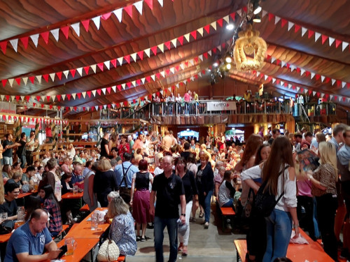 Die Partyvögel Hofer Volksfest Tag 8 – Foto 6