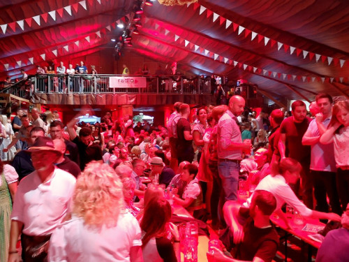 Die Partyvögel Hofer Volksfest Tag 8 – Foto 24