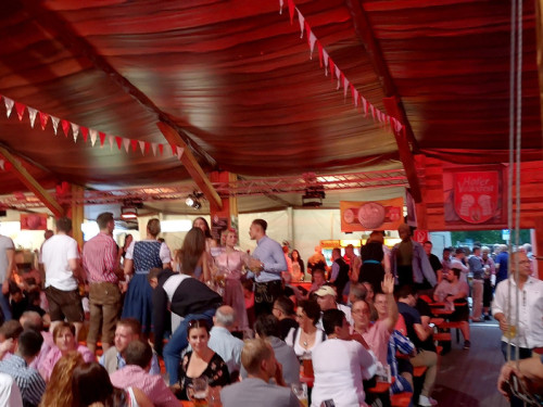 Die Partyvögel Hofer Volksfest Tag 8 – Foto 25