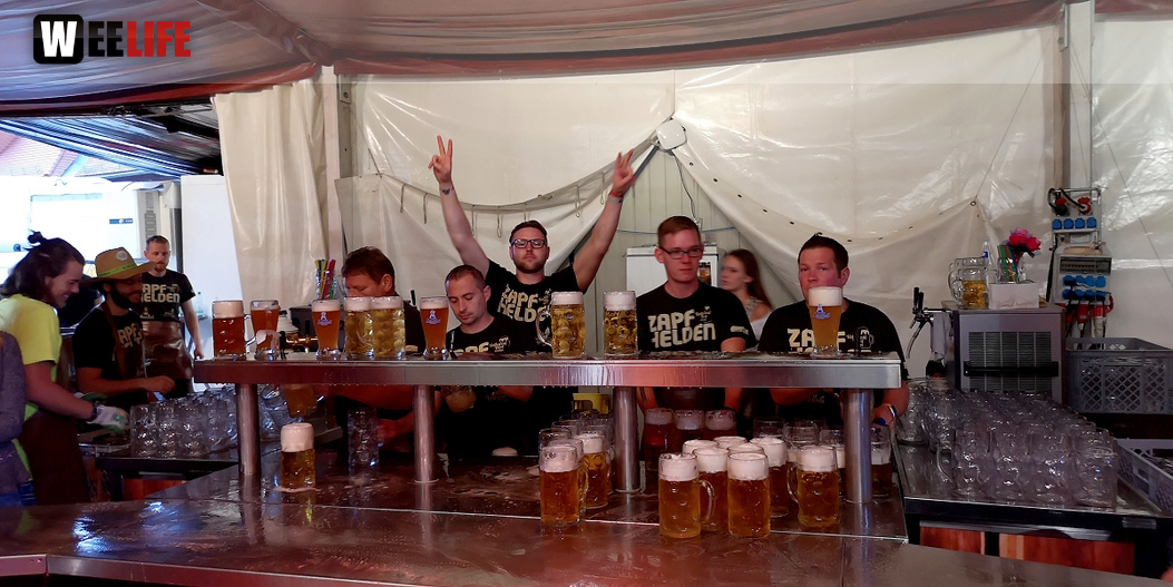Die Partyvögel Hofer Volksfest Tag 8