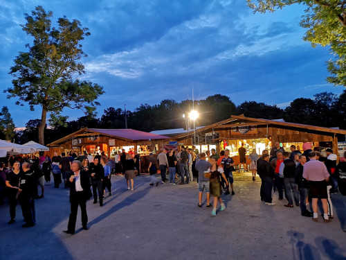 Aischzeit Lipperts Getränkevielfalt Tag 9 Hofer Volksfest Tag 9 – Foto 28