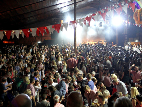 Aischzeit Lipperts Getränkevielfalt Tag 9 Hofer Volksfest Tag 9 – Foto 22