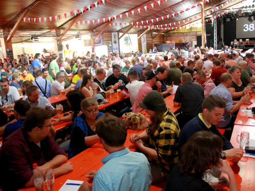 2. Oberfränkischen Muckmeisterschaft Tag 10 Hofer Volksfest 2019 – Foto 48