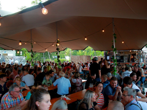 Stadtkapelle Teuschnitz Tag 10 Hofer Volksfest Hofer Volksfest 2019 – Foto 32