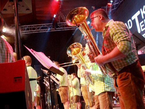 Stadtkapelle Teuschnitz Tag 10 Hofer Volksfest Hofer Volksfest 2019 – Foto 65