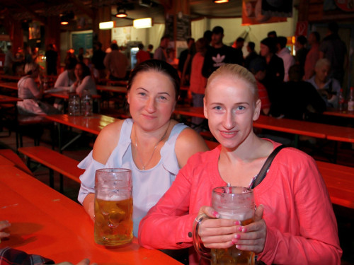 Auszug der Bedienungen  Hofer Volksfest Hofer Volksfest 2019 – Foto 28