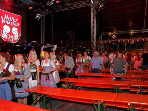 Auszug der Bedienungen  Hofer Volksfest Hofer Volksfest 2019 – Foto 32