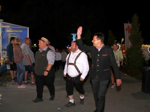 Auszug der Bedienungen  Hofer Volksfest Hofer Volksfest 2019 – Foto 36