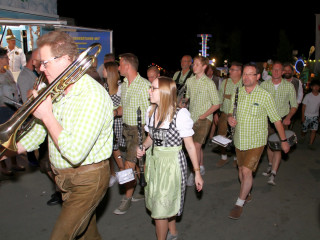 Vorschau des vorherigen Fotos