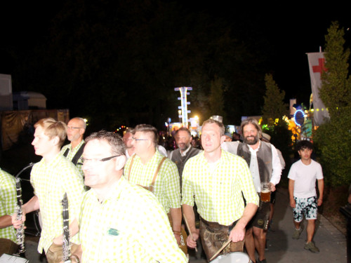 Auszug der Bedienungen  Hofer Volksfest Hofer Volksfest 2019 – Foto 60