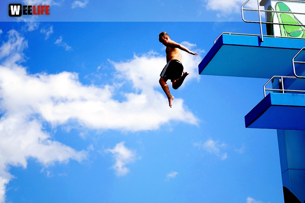 Sommer Pool Party Freibad Hof