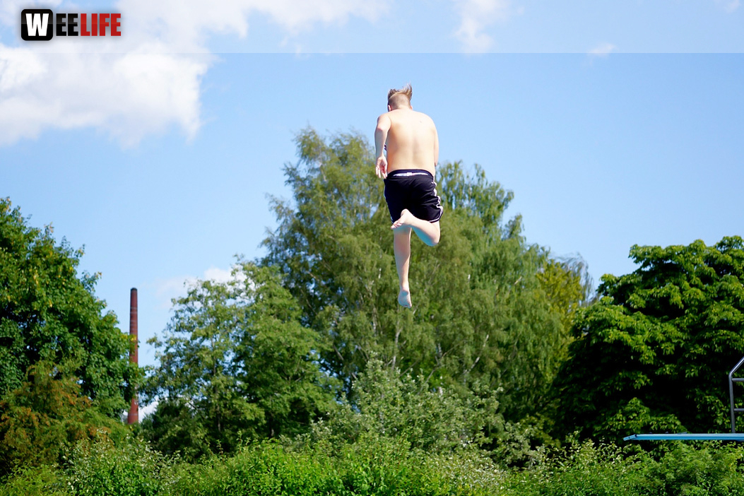 Sommer Pool Party Freibad Hof