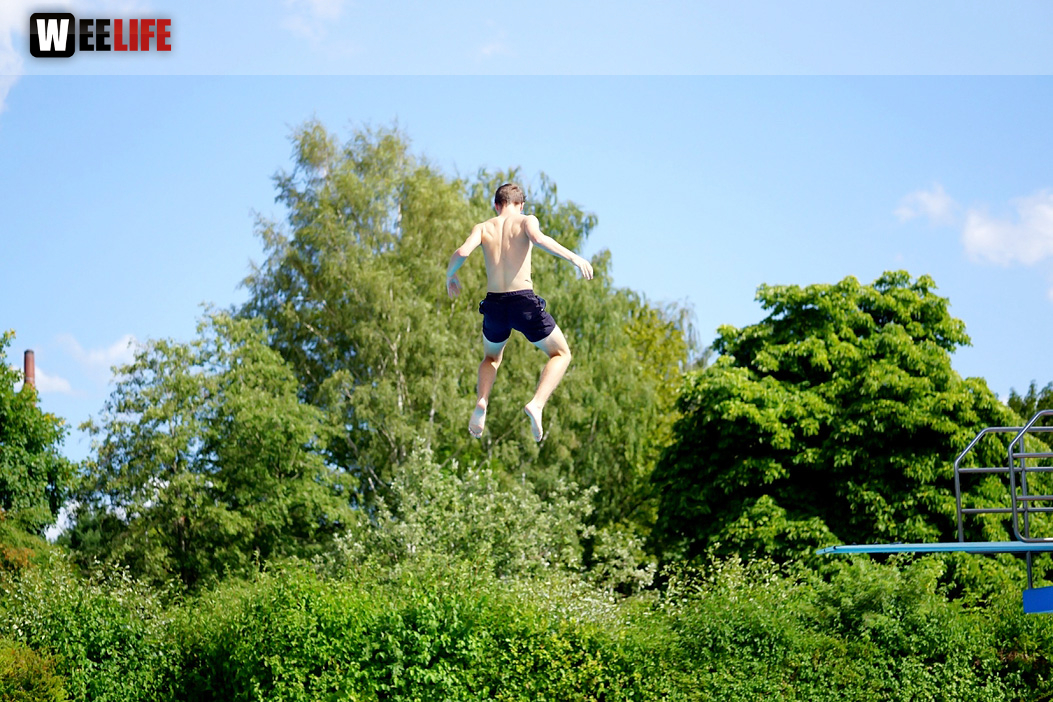 Sommer Pool Party Freibad Hof