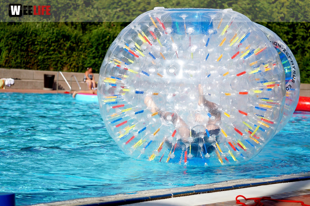 Sommer Pool Party Freibad Hof