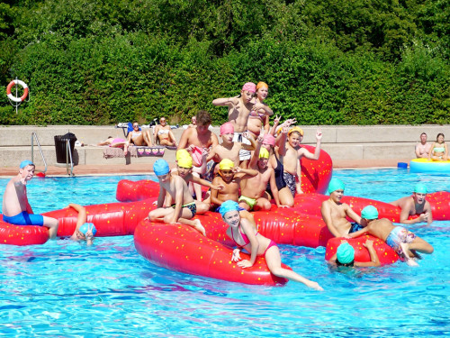 Sommer Pool Party Freibad Hof – Foto 143