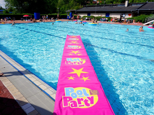 Sommer Pool Party Freibad Hof – Foto 155