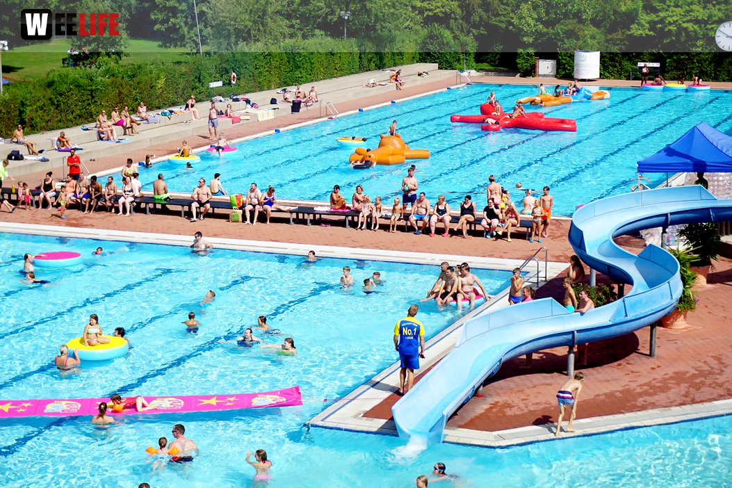 Sommer Pool Party Freibad Hof