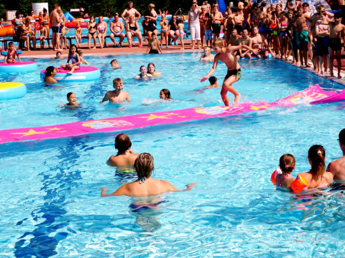 Sommer Pool Party Freibad Hof – Foto 173