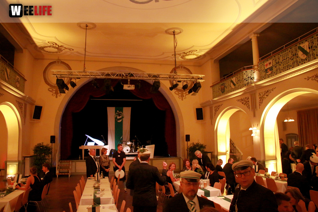 Gala Ball mit Barfly 150 Jahre Absolvia