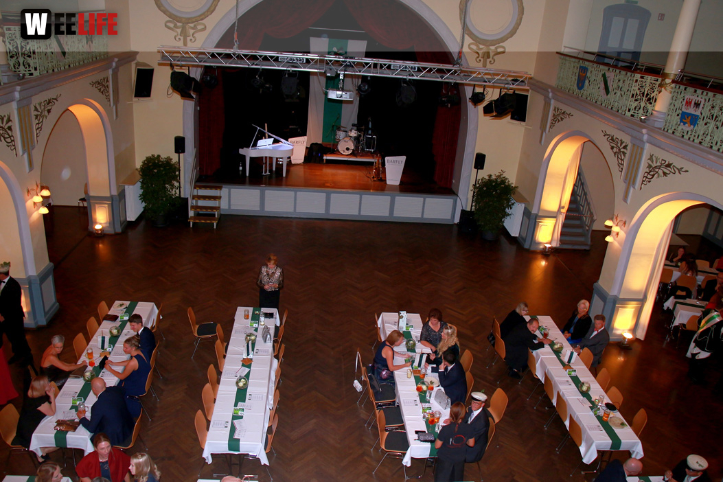Gala Ball mit Barfly 150 Jahre Absolvia