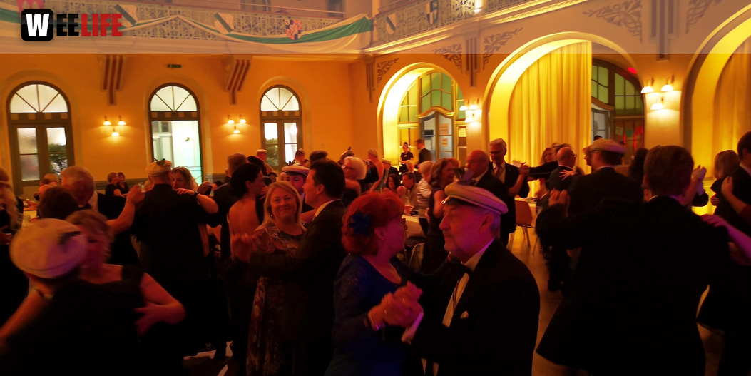 Gala Ball mit Barfly 150 Jahre Absolvia