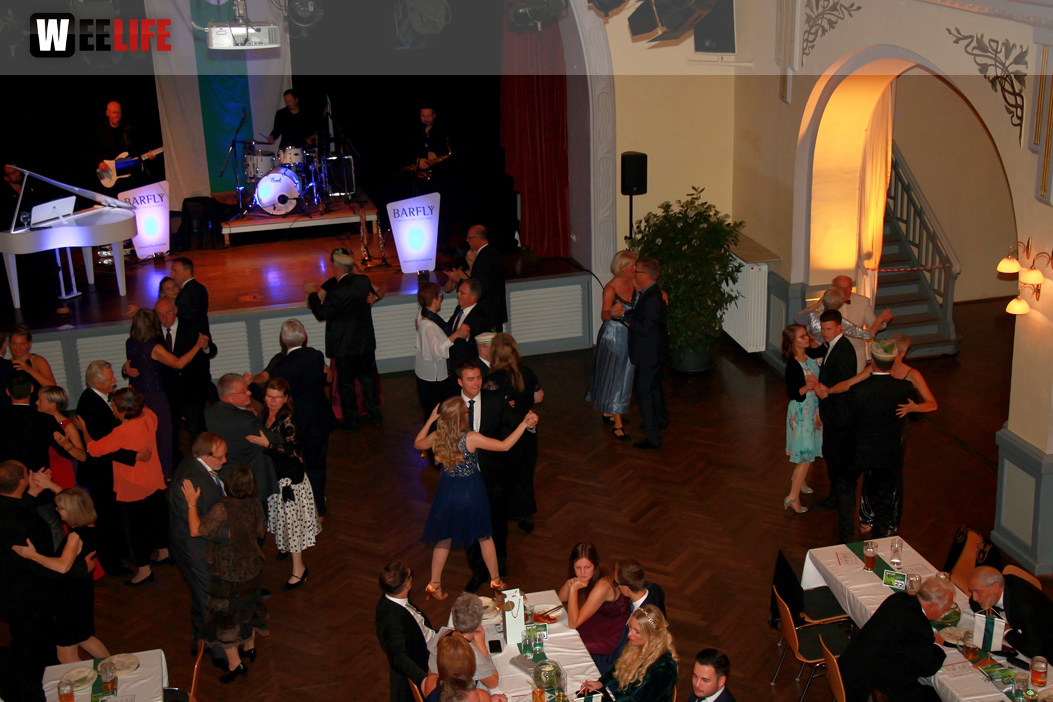 Gala Ball mit Barfly 150 Jahre Absolvia