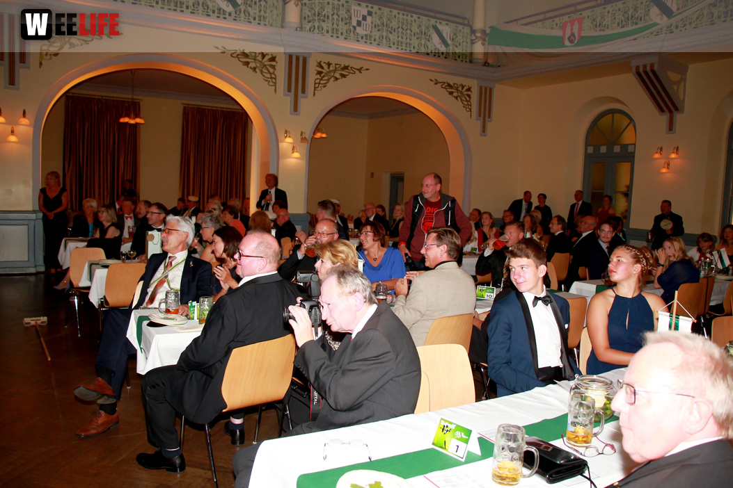 Gala Ball mit Barfly 150 Jahre Absolvia