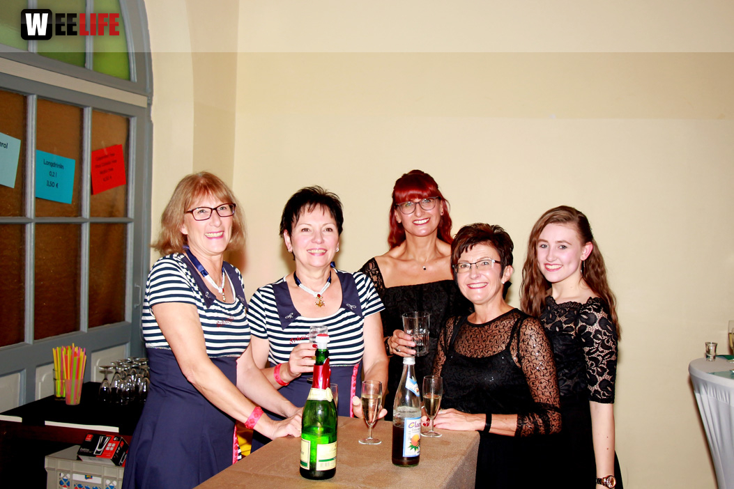 Gala Ball mit Barfly 150 Jahre Absolvia