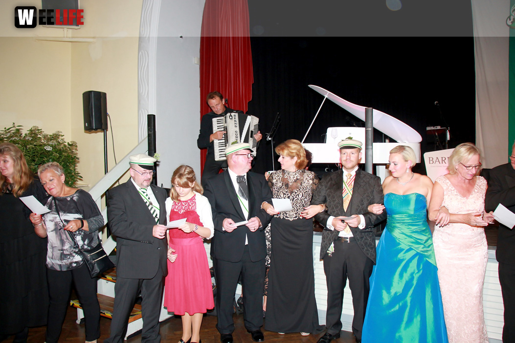 Gala Ball mit Barfly 150 Jahre Absolvia