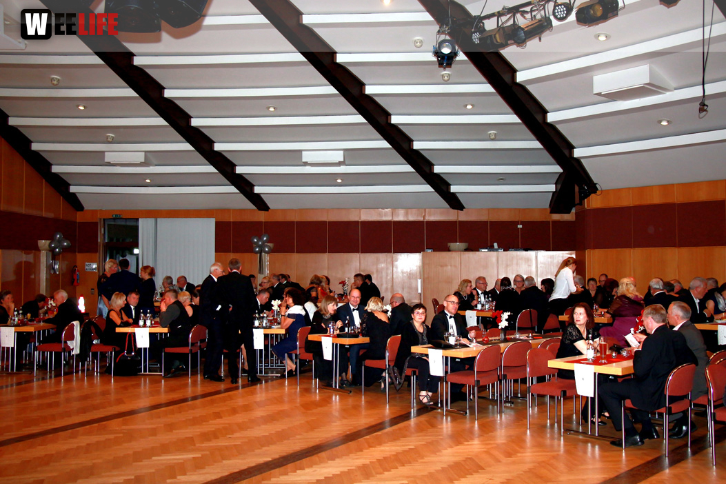 Schwarz Weiss Ball Helmbrechts mit Pina Colada 2019