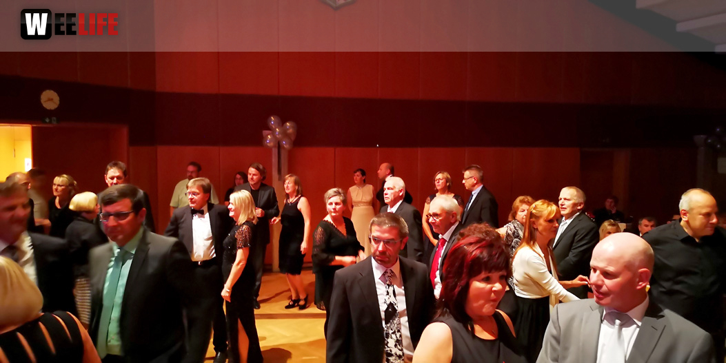 Schwarz Weiss Ball Helmbrechts mit Pina Colada 2019