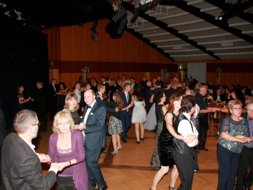 Schwarz Weiss Ball Helmbrechts mit Pina Colada 2019 – Foto 22