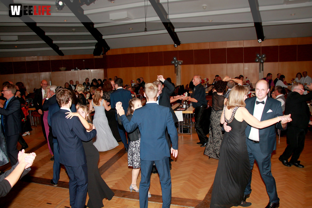 Schwarz Weiss Ball Helmbrechts mit Pina Colada 2019