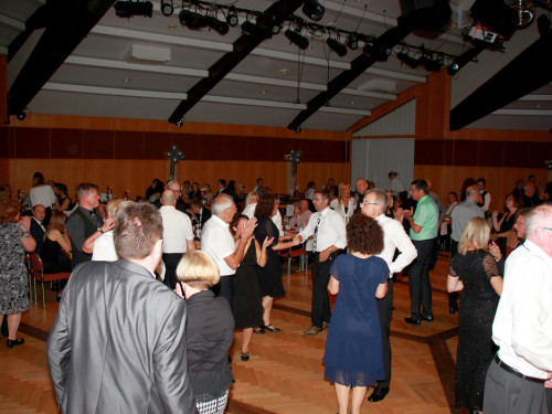 Schwarz Weiss Ball Helmbrechts mit Pina Colada 2019 – Foto 40