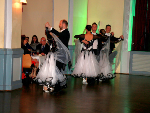 Abschlussball Jean Paul Wirtschaftsschule Montessrie GK Erwachsene TS Swing  Hof2 – Foto 6