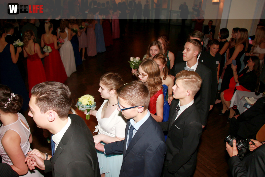 Abschlussball Jean Paul Wirtschaftsschule Montessrie GK Erwachsene TS Swing  Hof2