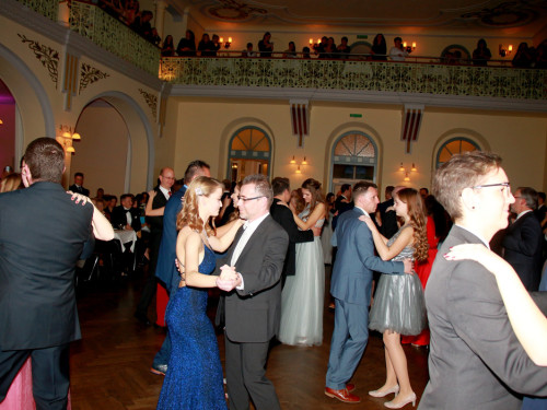 Abschlussball Jean Paul Wirtschaftsschule Montessrie GK Erwachsene TS Swing  Hof2 – Foto 80