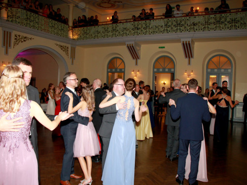 Abschlussball Jean Paul Wirtschaftsschule Montessrie GK Erwachsene TS Swing  Hof2 – Foto 82