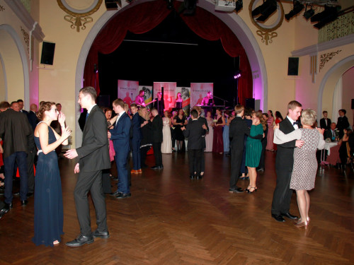 Abschlussball Jean Paul Wirtschaftsschule Montessrie GK Erwachsene TS Swing  Hof2 – Foto 85