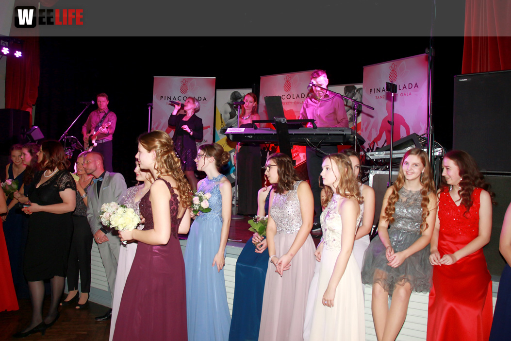Abschlussball Jean Paul Wirtschaftsschule Montessrie GK Erwachsene TS Swing  Hof2