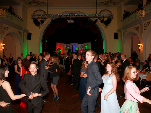 Abschlussball Jean Paul Wirtschaftsschule Montessrie GK Erwachsene TS Swing  Hof2 – Foto 99