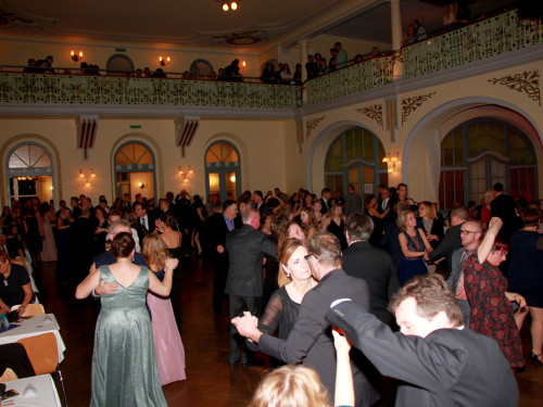 Abschlussball Jean Paul Wirtschaftsschule Montessrie GK Erwachsene TS Swing  Hof2 – Foto 109