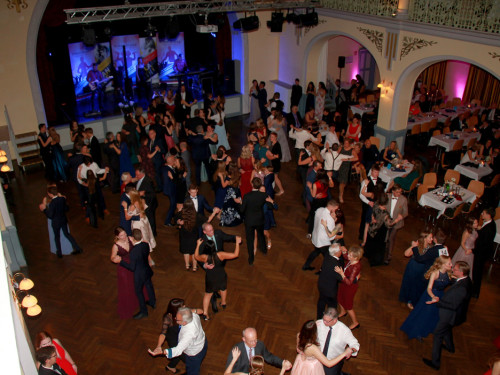 Abschlussball Jean Paul Wirtschaftsschule Montessrie GK Erwachsene TS Swing  Hof2 – Foto 182