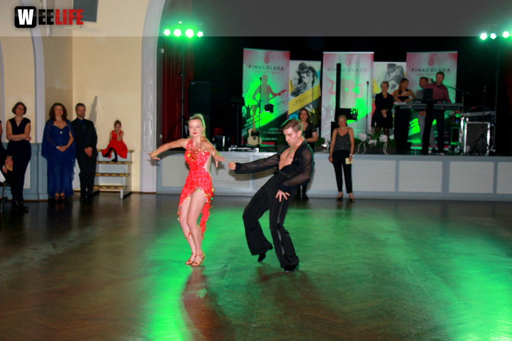 Abschlussball Jean Paul Wirtschaftsschule Montessrie GK Erwachsene TS Swing  Hof2