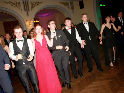 Abschlussball Jean Paul Wirtschaftsschule Montessrie GK Erwachsene TS Swing  Hof2 – Foto 215